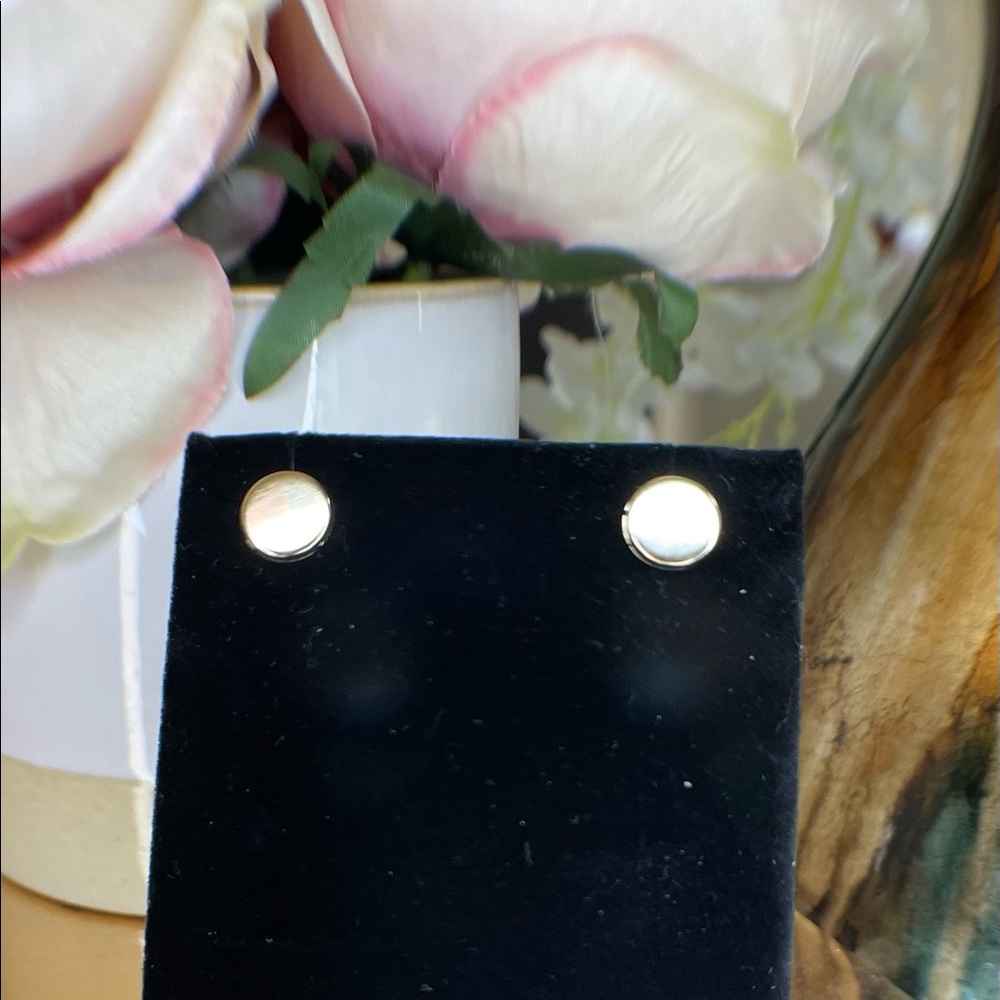 14K Gold Earrings- Circle Studs